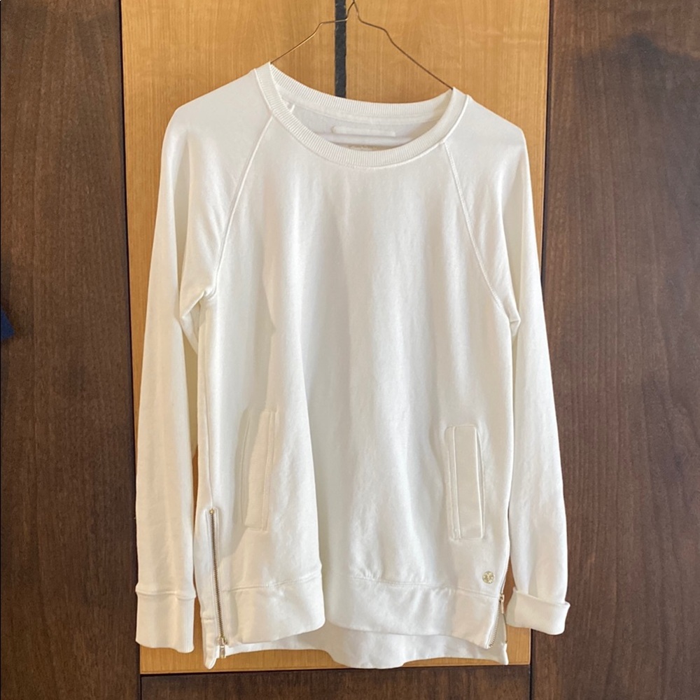 Lilly Pulitzer- Cream Long Sleeve Sweatshirt